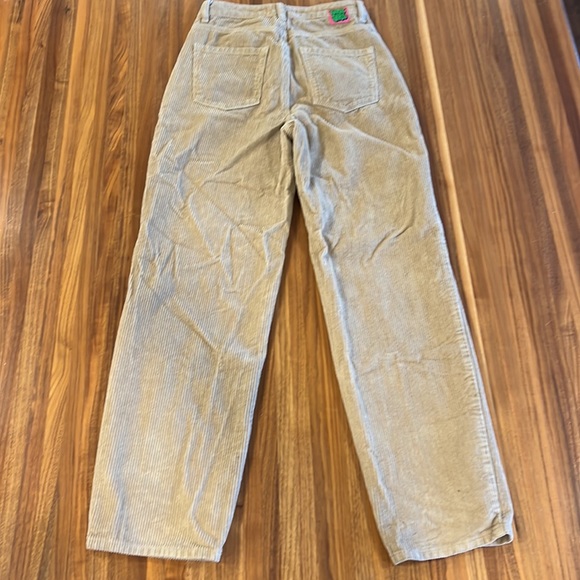 ZUMIEZ- EMPYRE WOMENS TORI SKATE CORDUROY PANTS - Size 4 - Picture 3 of 9